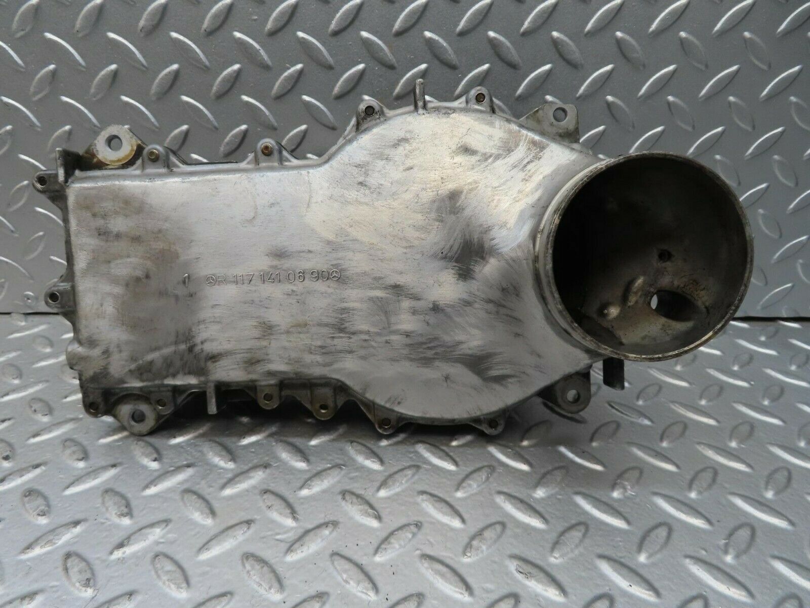 15587 Mercedes-Benz R107 450SL  Air Flow Mass Meter  Sensor Bosch 0438120062