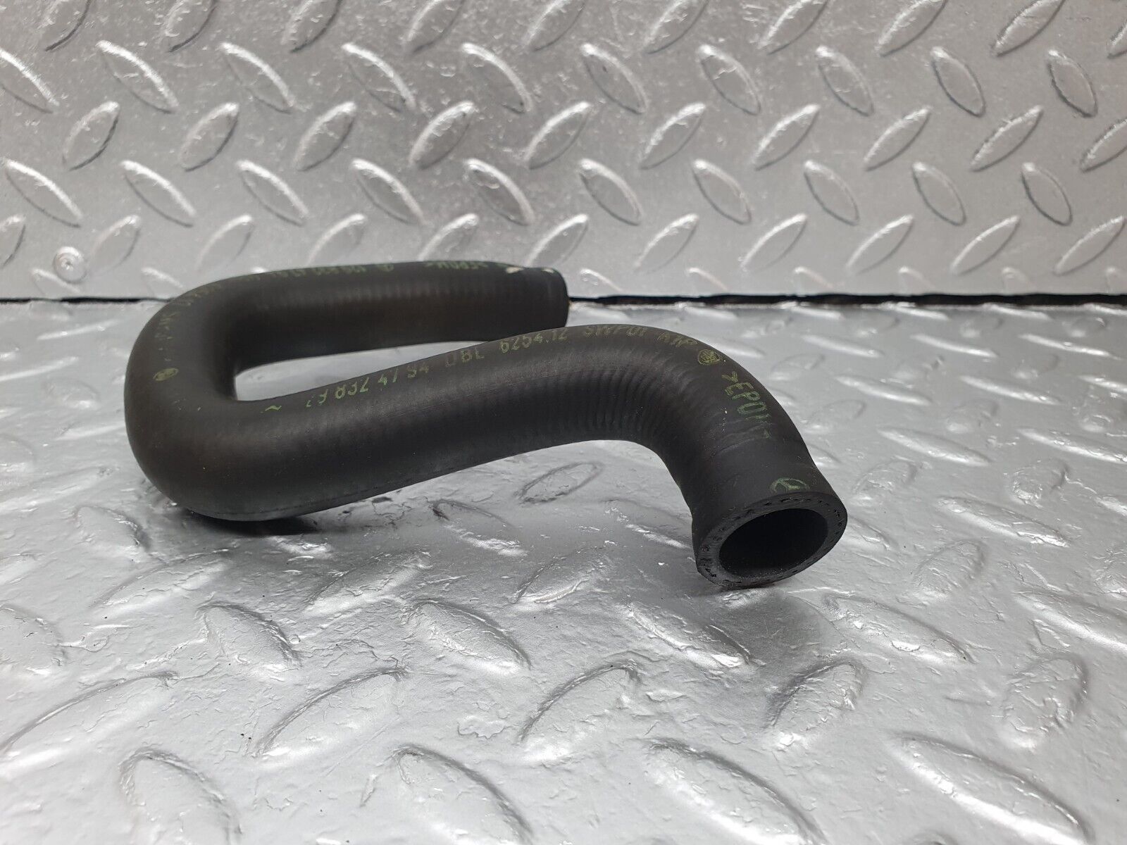 42552 Mercedes-Benz R129 320SL Coupe Heater Hose Pipe 1298324794