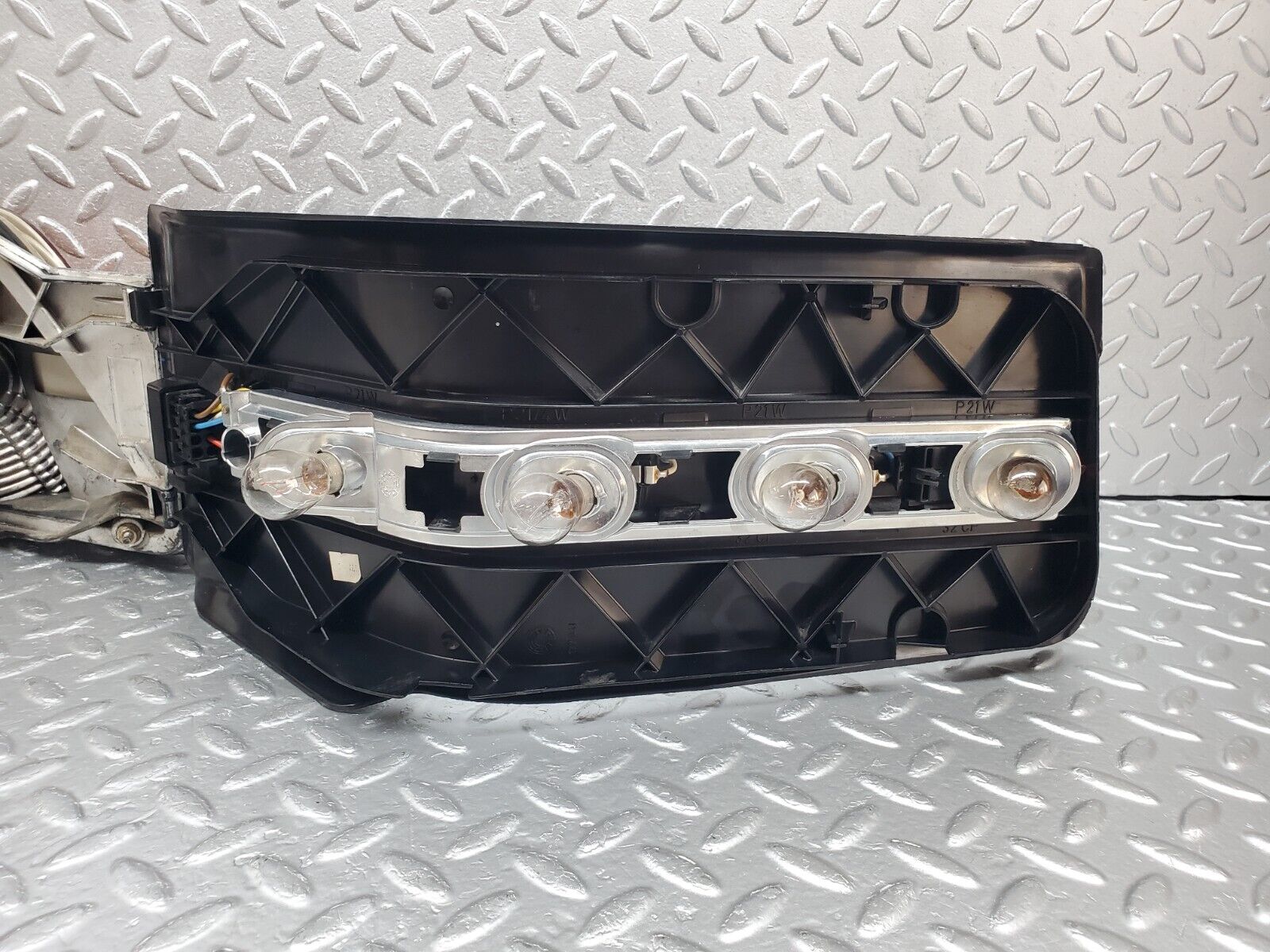 45040 Mercedes-Benz R129 300SL Coupe Tail Light Left Side