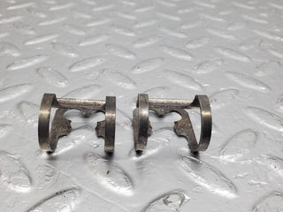 W123 valve rocker arm with retaining spring used OEM