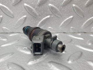 W124 fuel injector used OEM