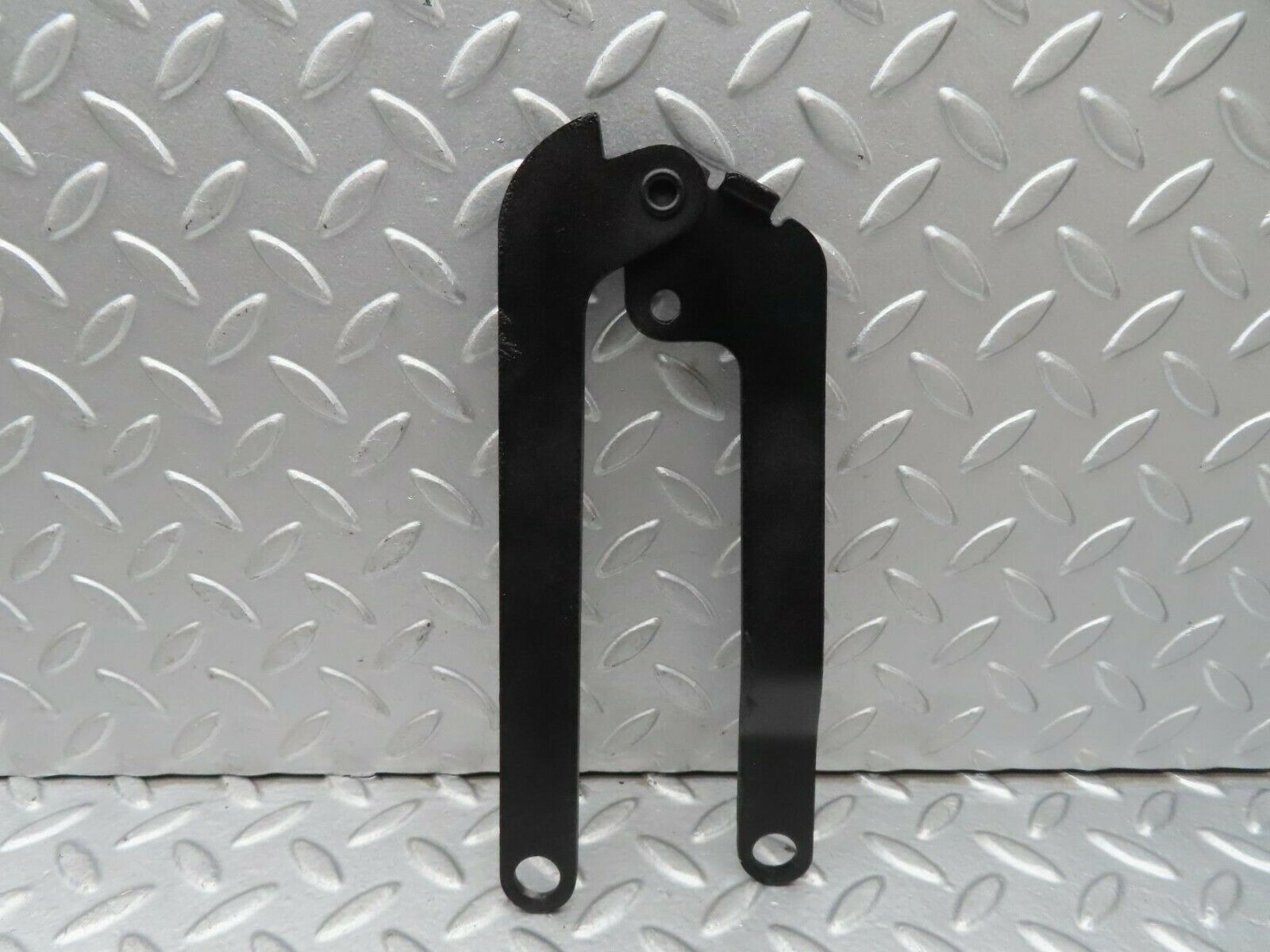 15556 Mercedes-Benz R107 450SL Bonnet Hinge Left Side