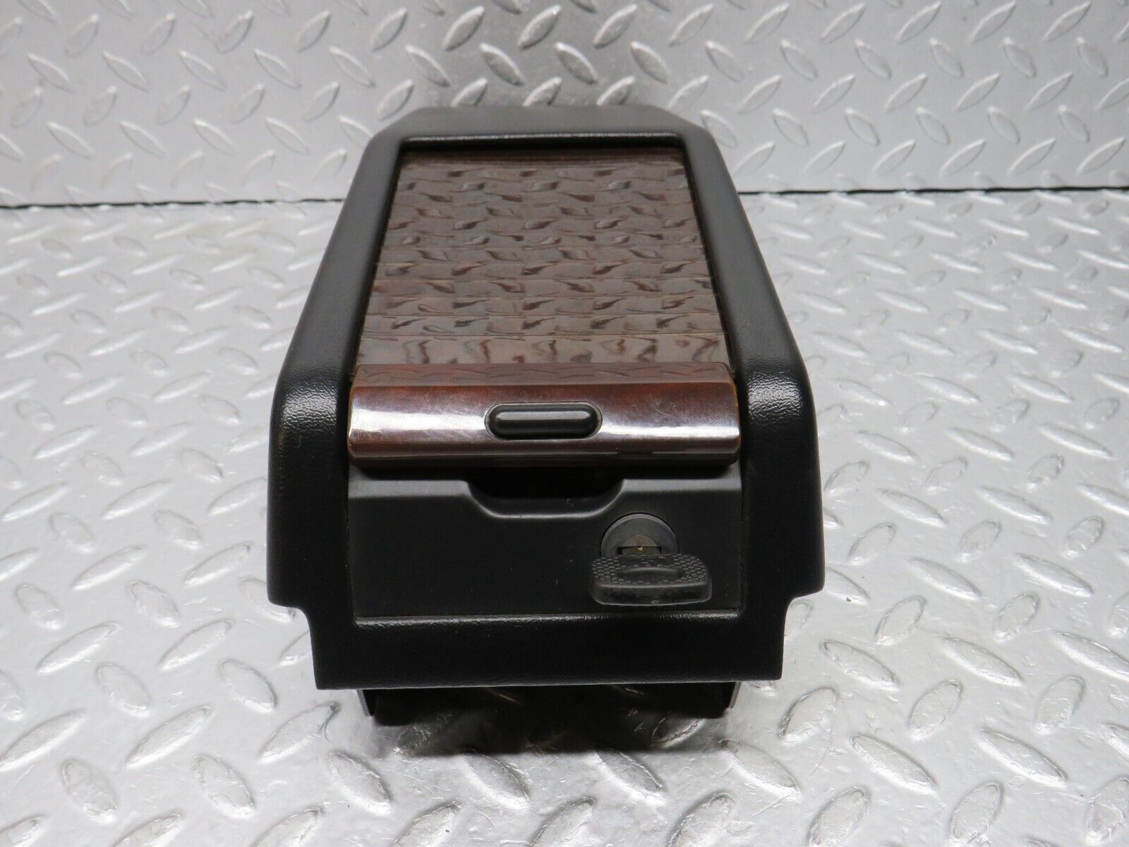 38039 Mercedes-Benz A124 320E Cabriolet Centre Console Storage Box With Key 1246800852