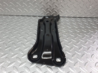 W202 gearbox mount bracket used OEM