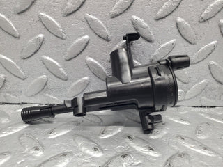 W124 Cabriolet trunk lock vacuum actuator used OEM