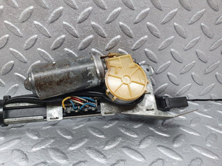 43749 Mercedes-Benz C126 380SEC Coupe Seat Belt Presenter Left 0008600082 0132004300 0008201915