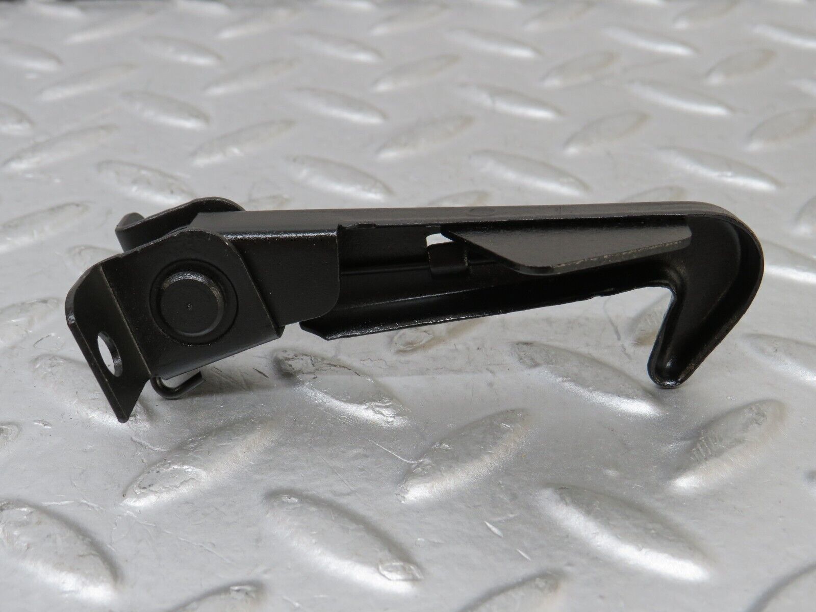 35527 Mercedes-Benz R107 280SL Bonnet Safety Latch