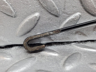 W126 windscreen wiper arm right side used OEM