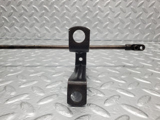W108 camshaft oil tube with rocker cover supports used OEM