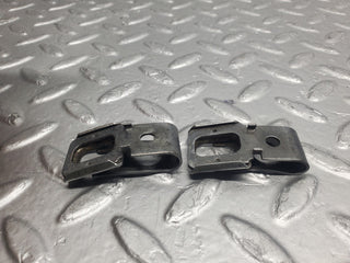 W126 Coupe injector bracket used OEM
