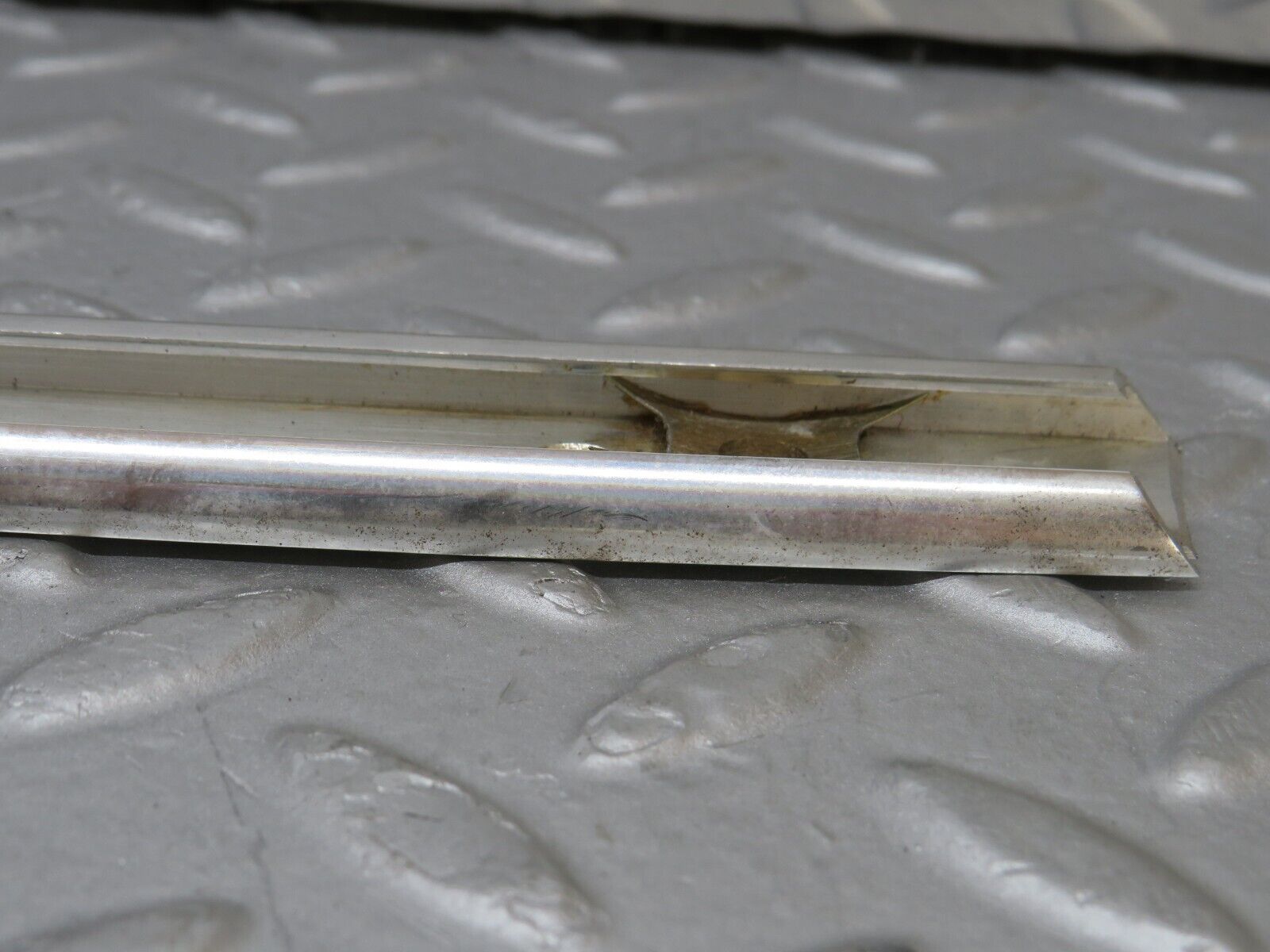 35614 Mercedes-Benz R107 280SL Hardtop B Pillar Chrome Trim Left Side