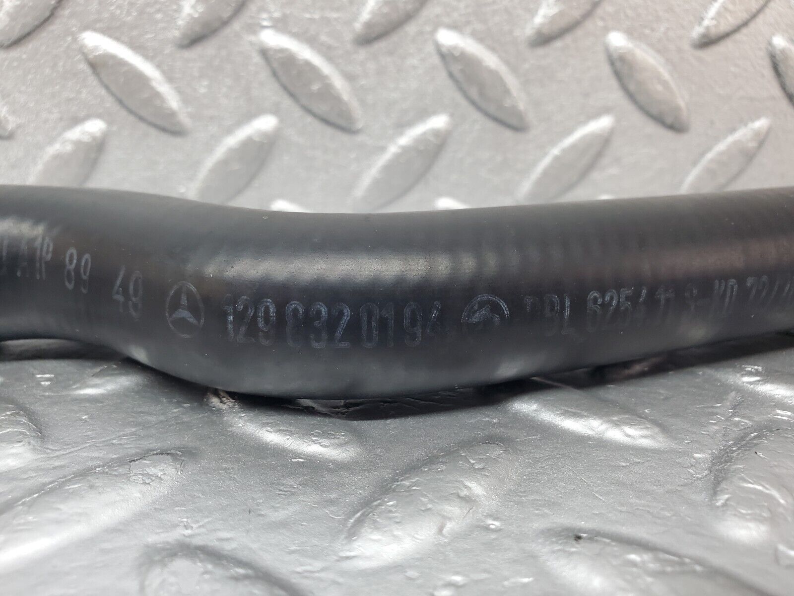 45131 Mercedes-Benz R129 300SL Coupe Coolant Hose Pipe 1298320194