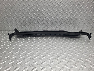 W124 Wagon windscreen water drain middle used OEM