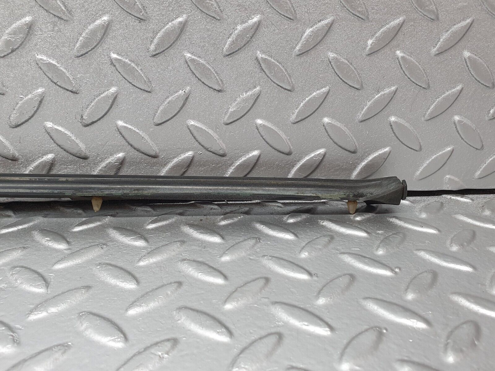 43461 Mercedes-Benz W108 280SE Rear Right Fender Wing Centre Moulding Trim