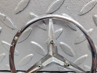 44753 Mercedes-Benz W124 220E Chrome Rear Emblem 2017580058