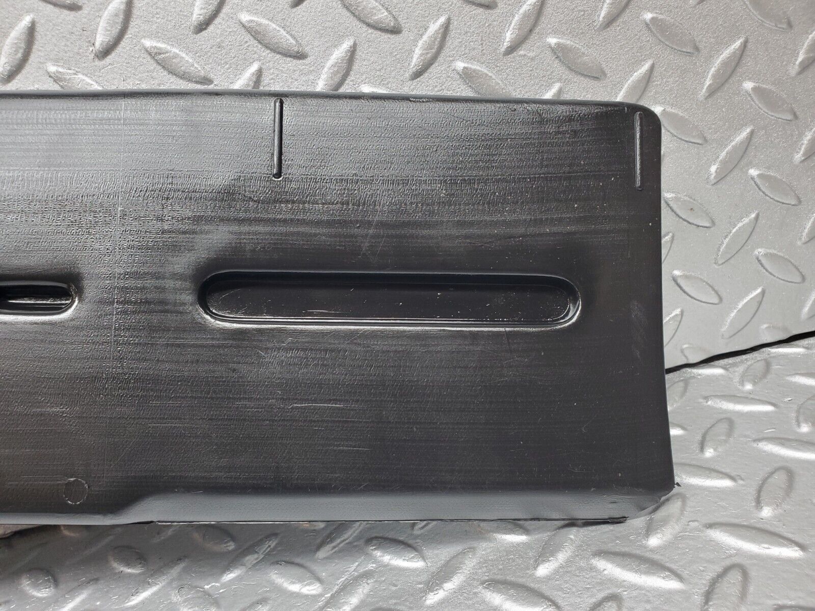 45625 Mercedes-Benz W126 420SE Air Duct Heater Ventilation Right 1268314846