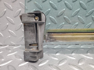 46433 Mercedes-Benz C123 280CE Coupe Right Door Window Glass 1237250232 1237250432