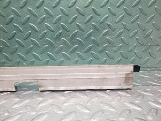 46247 Mercedes-Benz W124 280E Front Left Door Window Glass