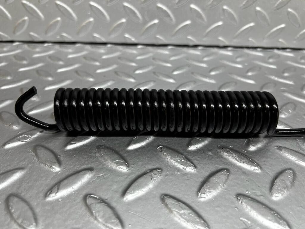 39976 Mercedes-Benz R107 350SL Bonnet Hinge Spring 1078680122