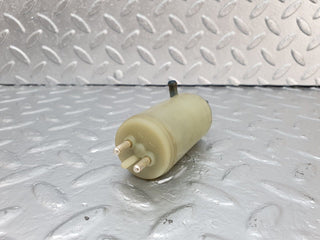 42896 Mercedes-Benz W201 190 2.0L Windscreen Washer Pump