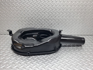 44470 Mercedes-Benz W123 280E Air Filter Box Housing 0110949702