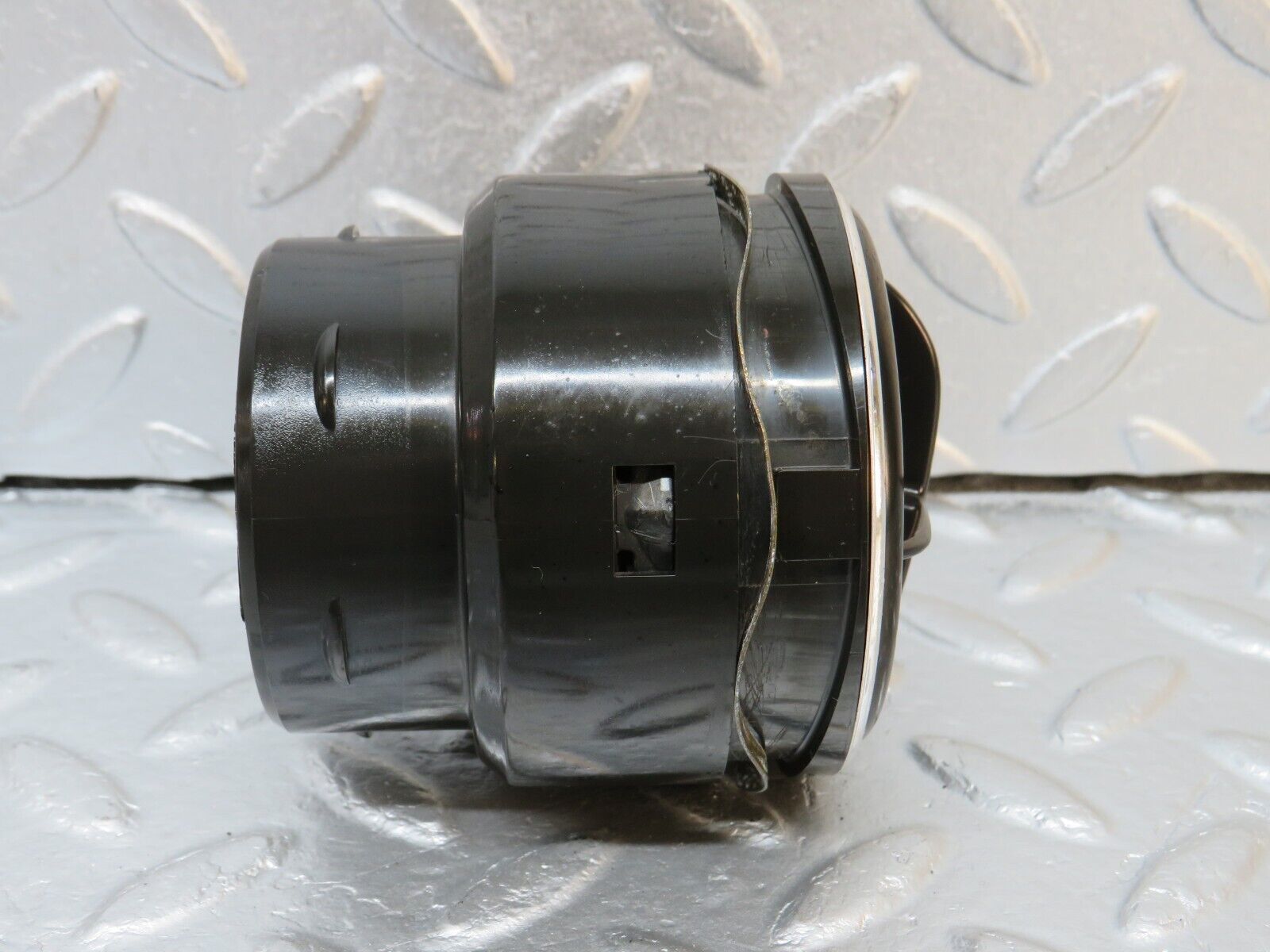 39820 Mercedes-Benz R107 350SL Dashboard Air Vent