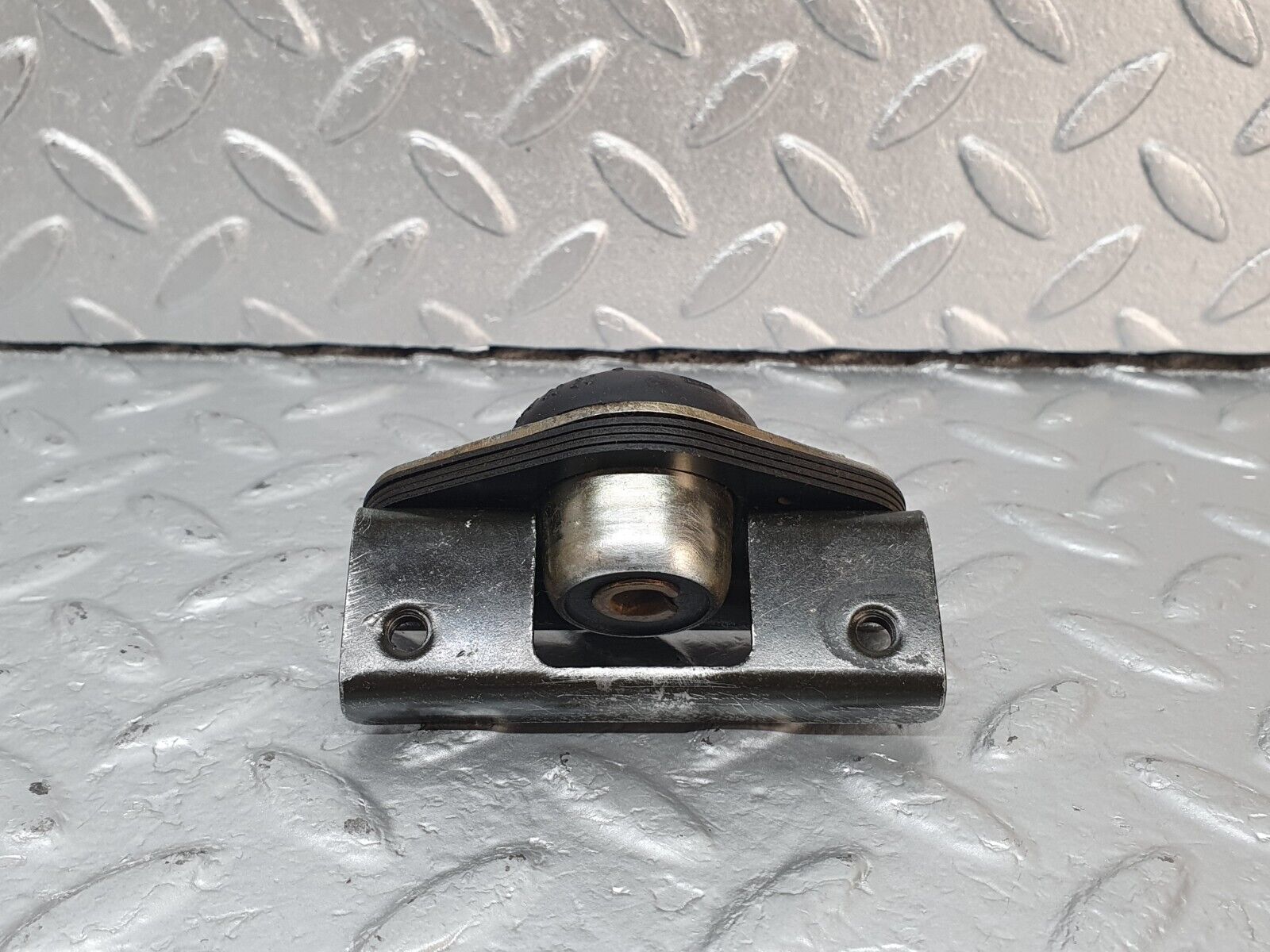 42322 Mercedes-Benz R129 320SL Coupe Roof Lock Latch 1296300320
