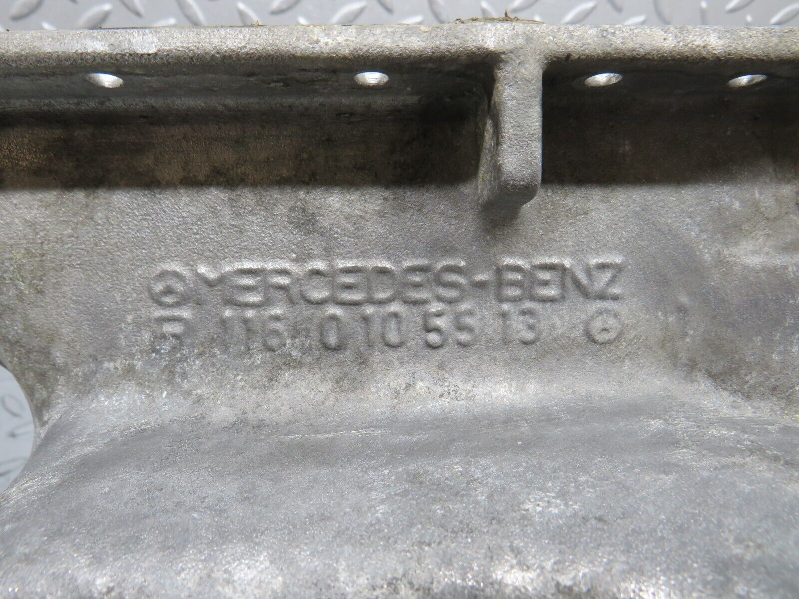 39318 Mercedes-Benz R107 500SL Oil Pan Oil Sump 1160105513