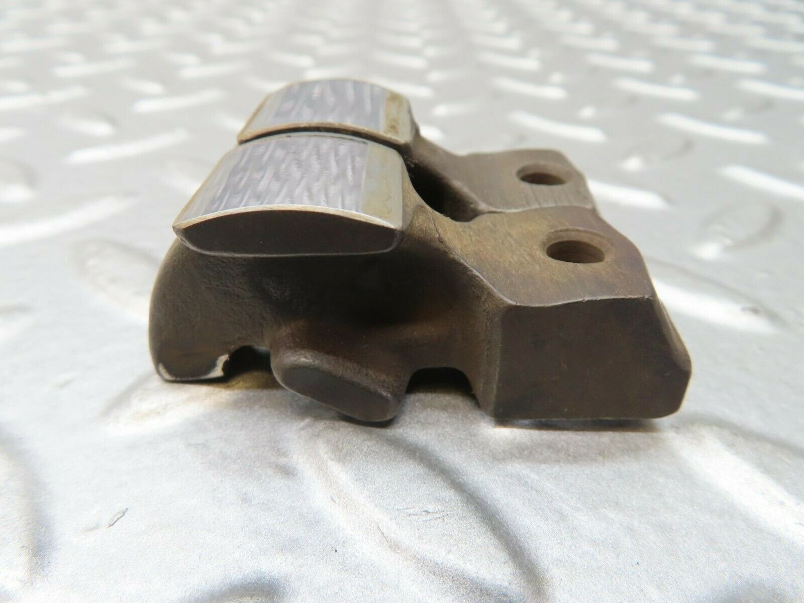 15697 Mercedes-Benz R107 450SL Valve Rocker Arm With Valve Tappet Pair