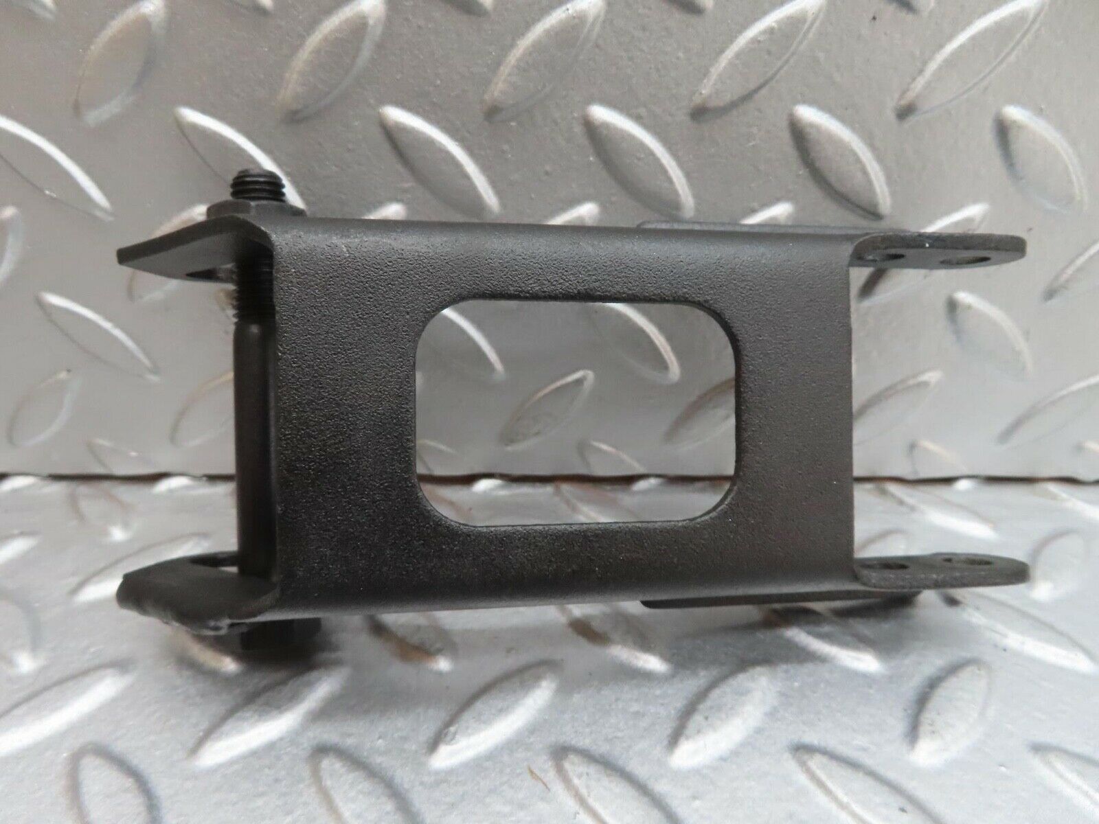 13716 Mercedes-Benz R107 450SL Alternator Generator Bracket