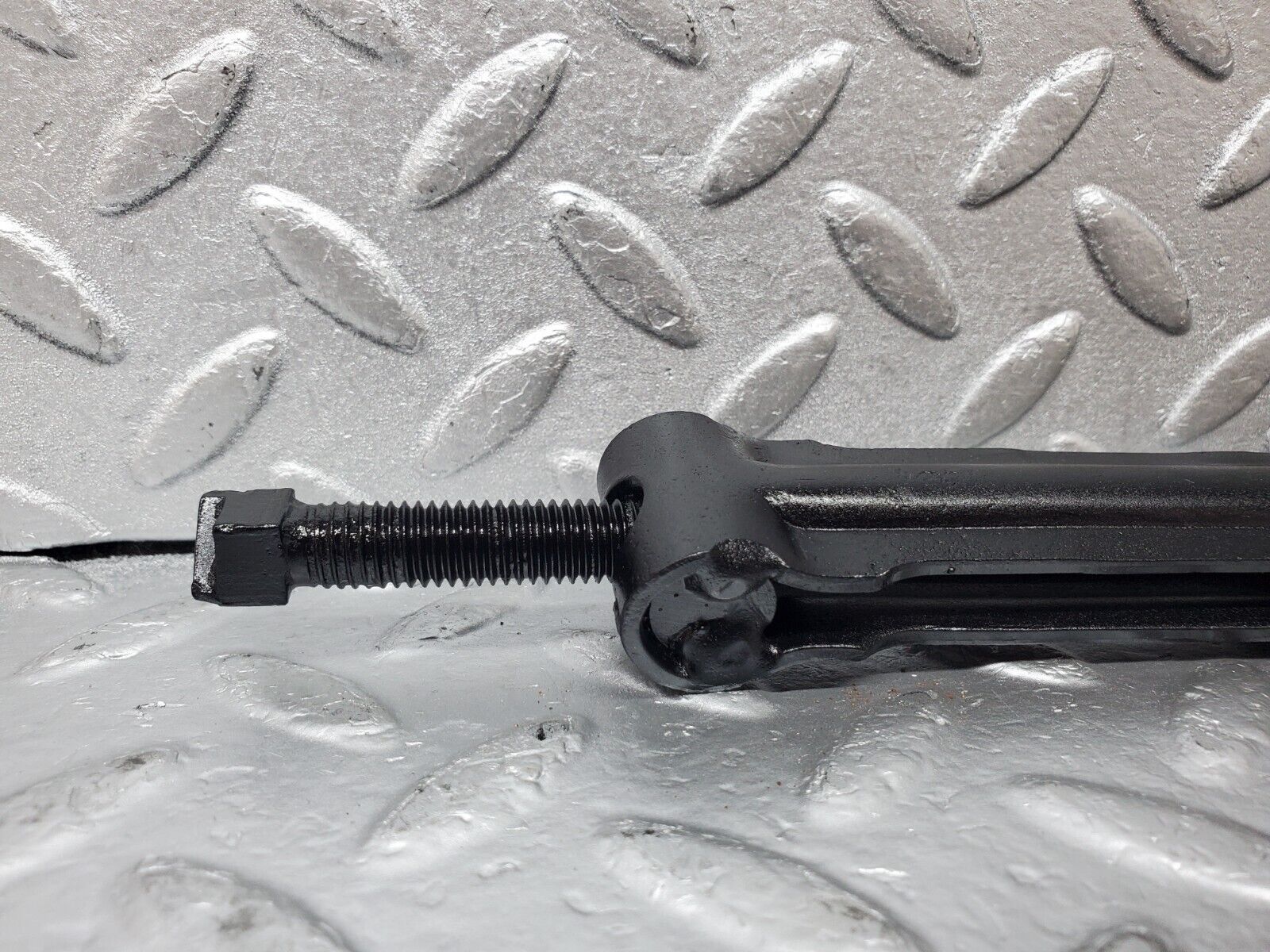 44499 Mercedes-Benz W123 280E Handbrake Adjusting Handbrake Regulator