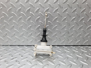 42773 Mercedes-Benz W201 190 2.0L Rear Right Door Lock Vacuum Actuator