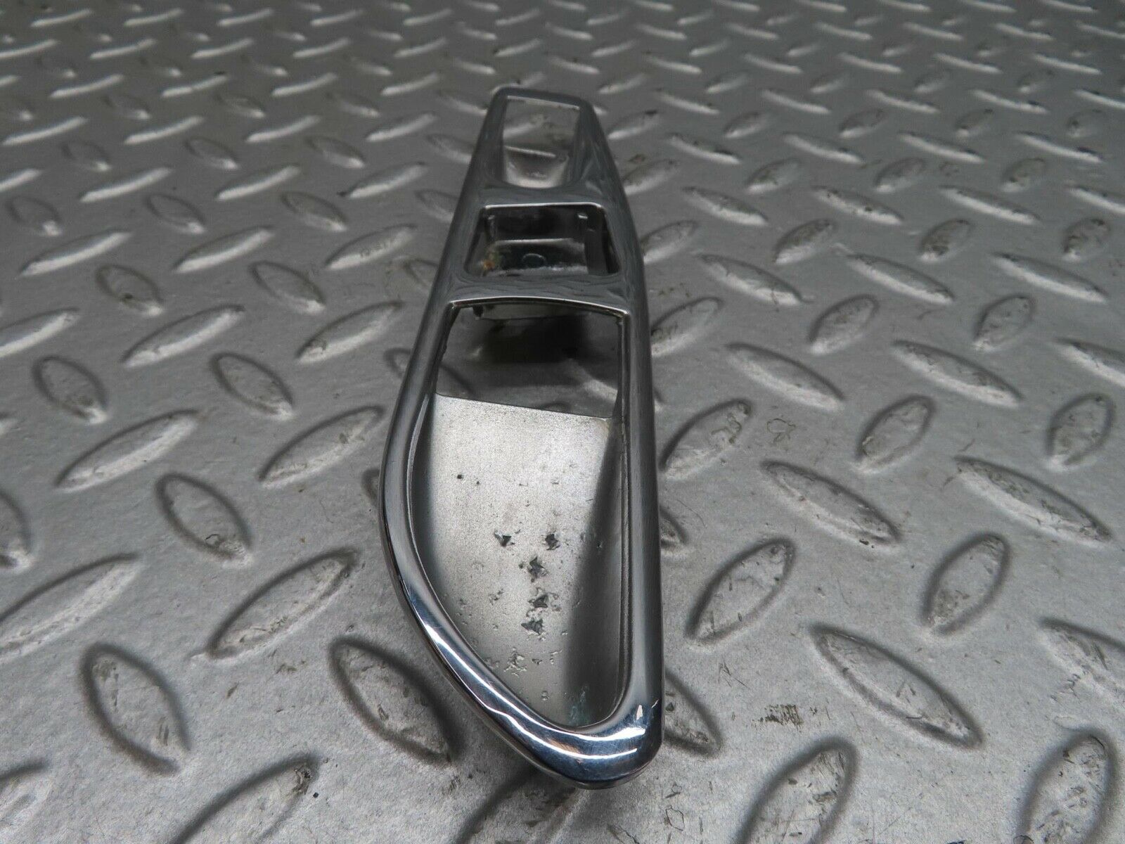 13860 Mercedes-Benz R107 450SL Interior Door Handle Chrome Surround Right