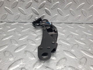 R230 hardtop lock latch catch roof right used OEM