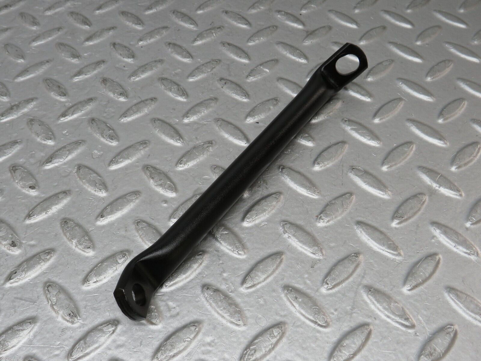 35495 Mercedes-Benz R107 280SL Power Steering Pump Bracket