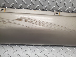 46116 Mercedes-Benz W126 420SE Side Skirt Left 1266904940 1266980130 1266980330