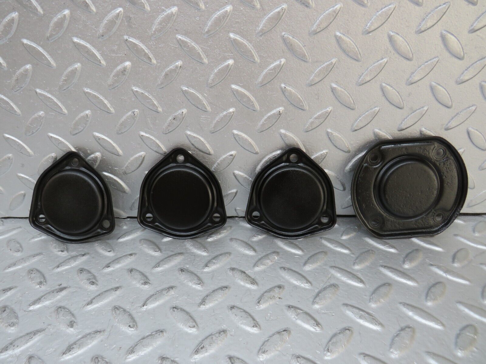 35524 Mercedes-Benz R107 280SL Camshaft Access Cover Plate Set