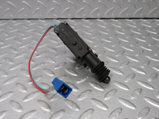 39133 Mercedes-Benz R107 500SL Trunk Lock Actuator