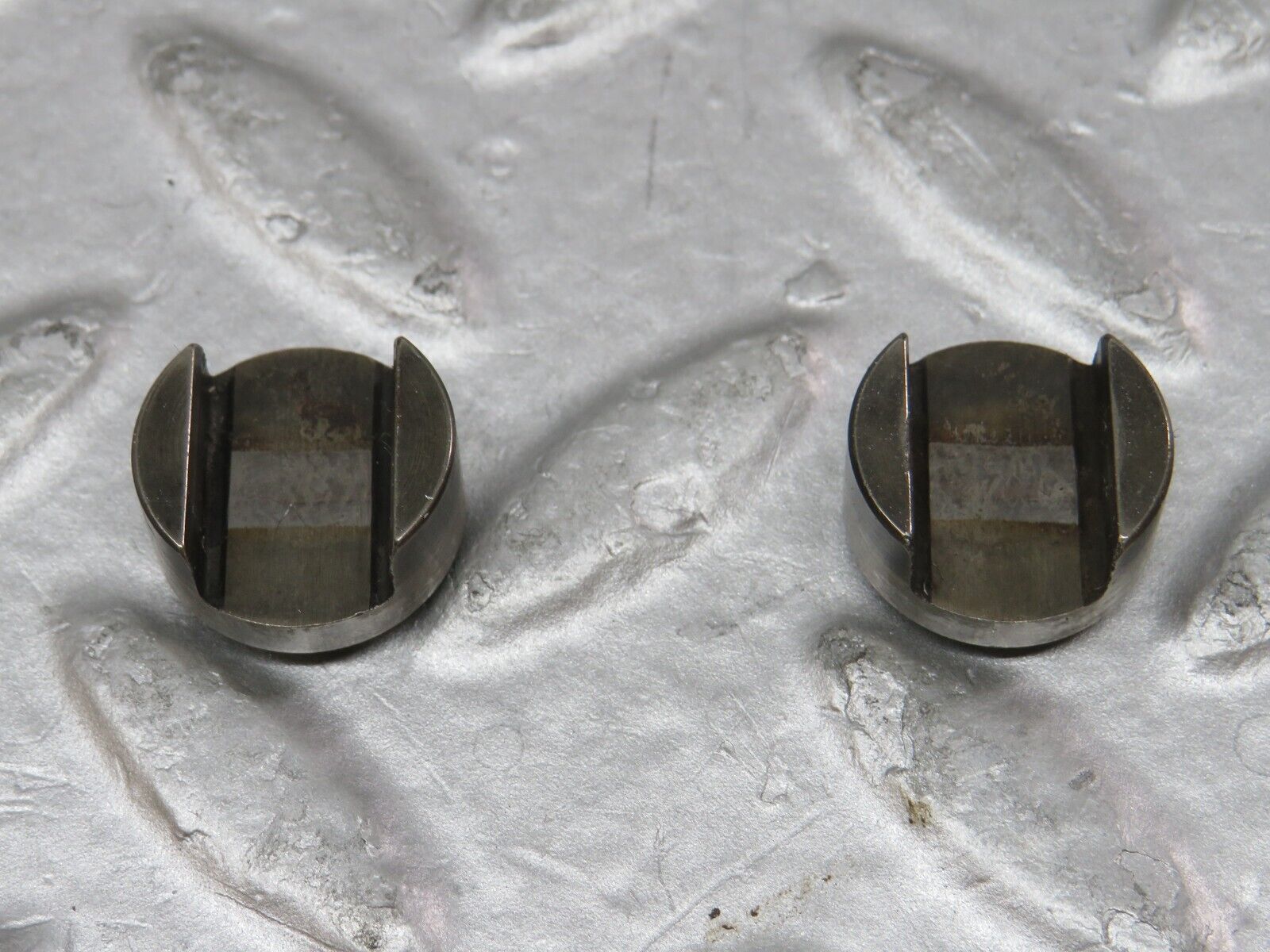 35639 Mercedes-Benz R107 280SL Valve Rocker Arm With Spring And Tappet