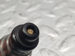 W124 Cabriolet fuel injector used OEM