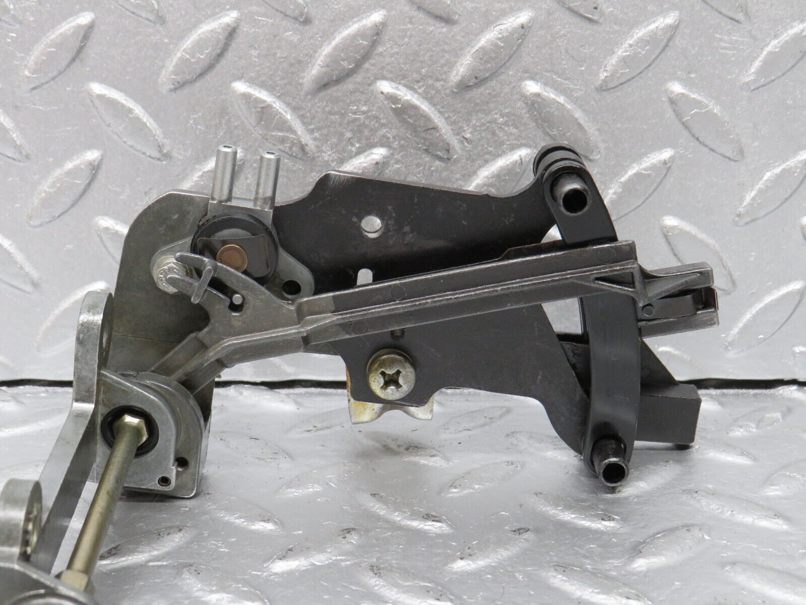 39882 Mercedes-Benz R107 350SL Heater Control Mechanism