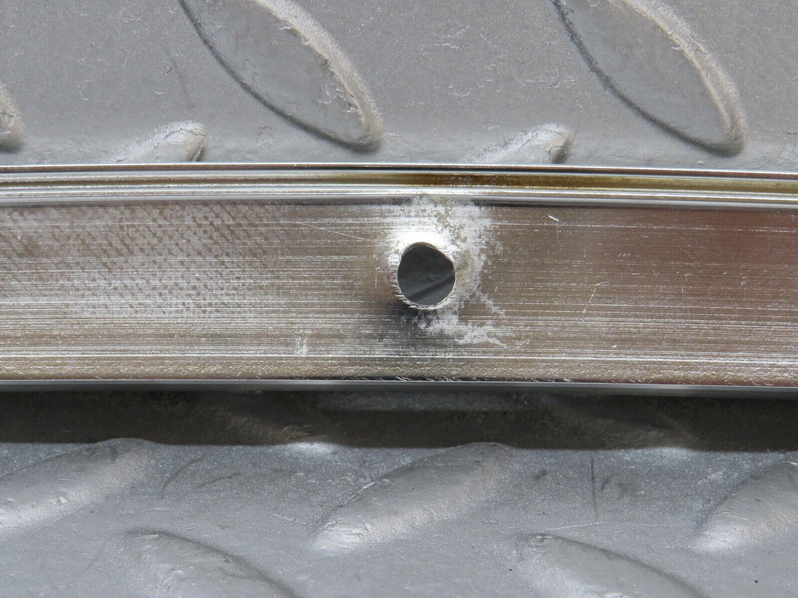 35613 Mercedes-Benz R107 280SL Hardtop B Pillar Chrome Trim Right Side