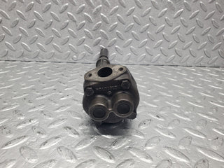 W112 oil pump used OEM