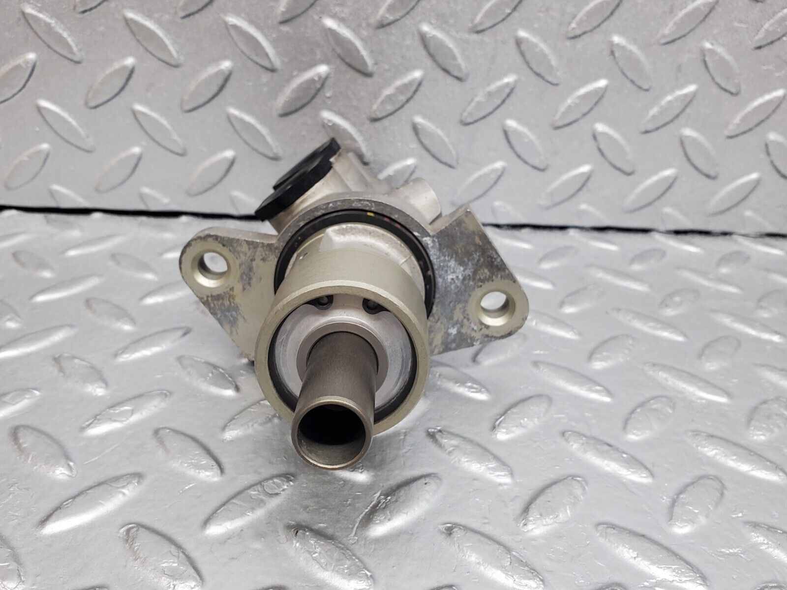 45264 Mercedes-Benz R129 300SL Coupe Brake Master Cylinder Girling