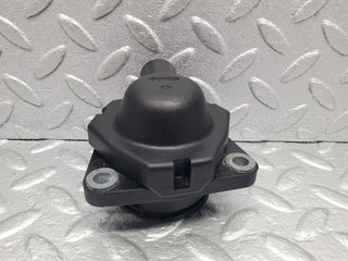 W124 Cabriolet rear axle transfer case plug used OEM