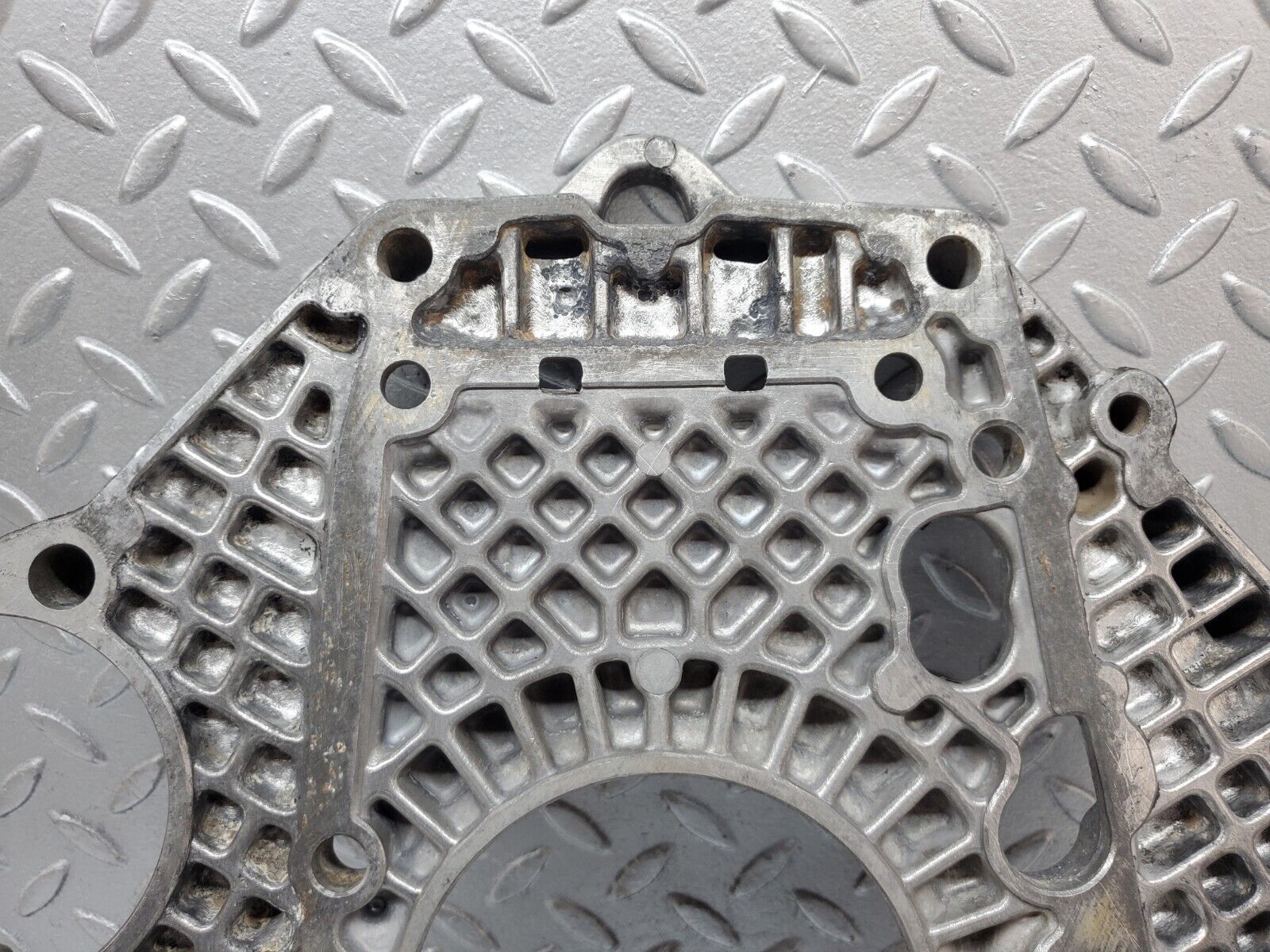 44518 Mercedes-Benz W123 280E Gearbox Flange 1100111545