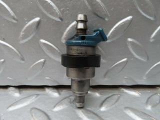 R107 SL fuel injector used OEM