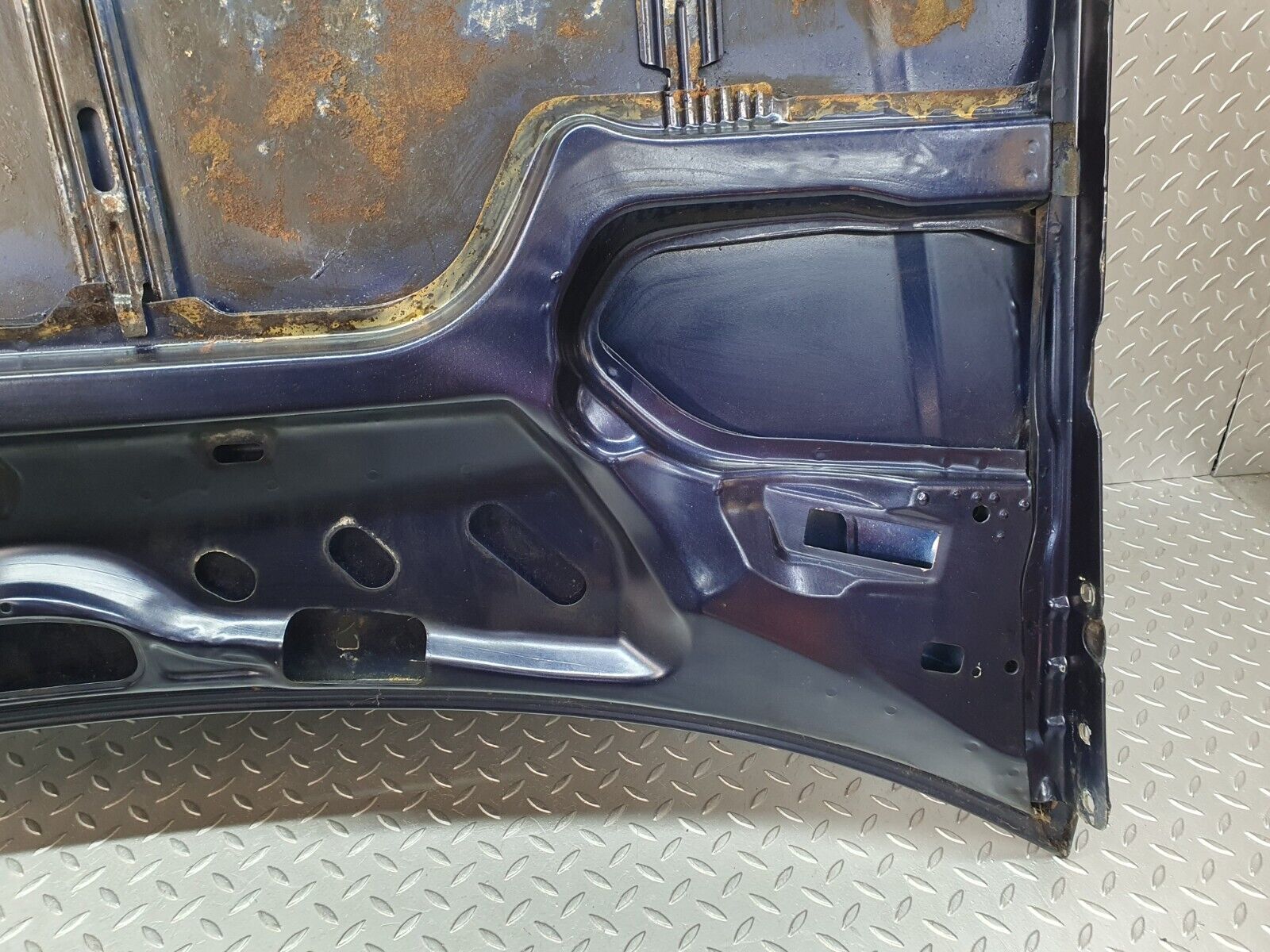 42417 Mercedes-Benz R129 320SL Coupe Bonnet