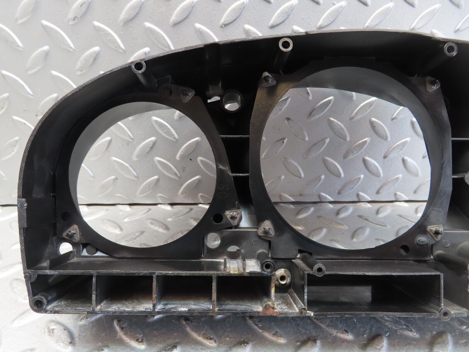 11648 Mercedes-Benz R107 450SL Instrument Cluster Housing 87001021