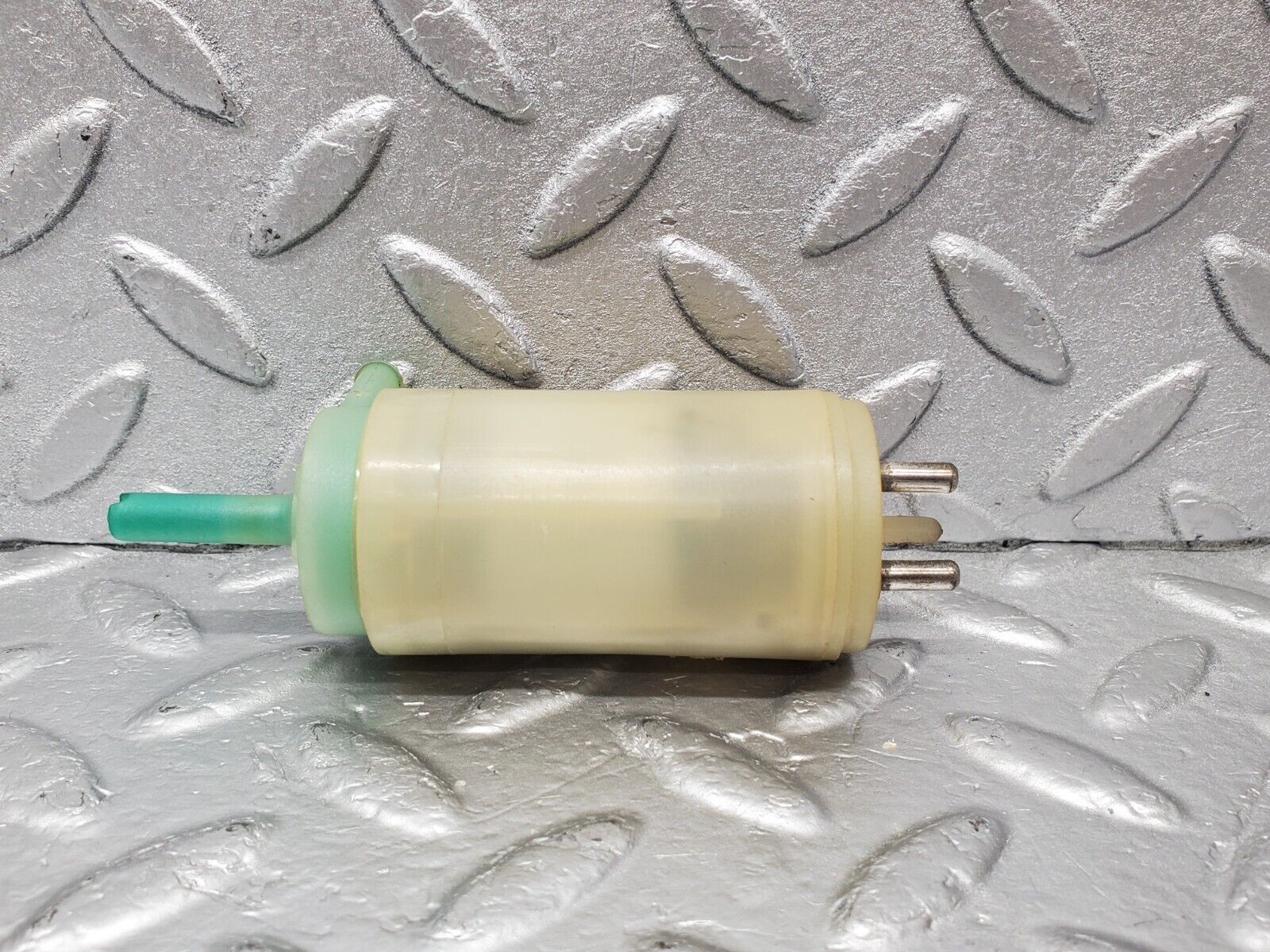 46486 Mercedes-Benz C123 280CE Coupe Windscreen Washer Pump